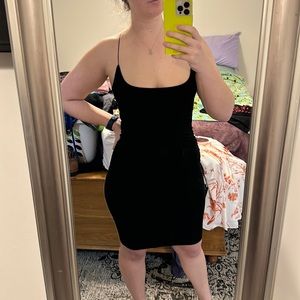 Black bodycon dress